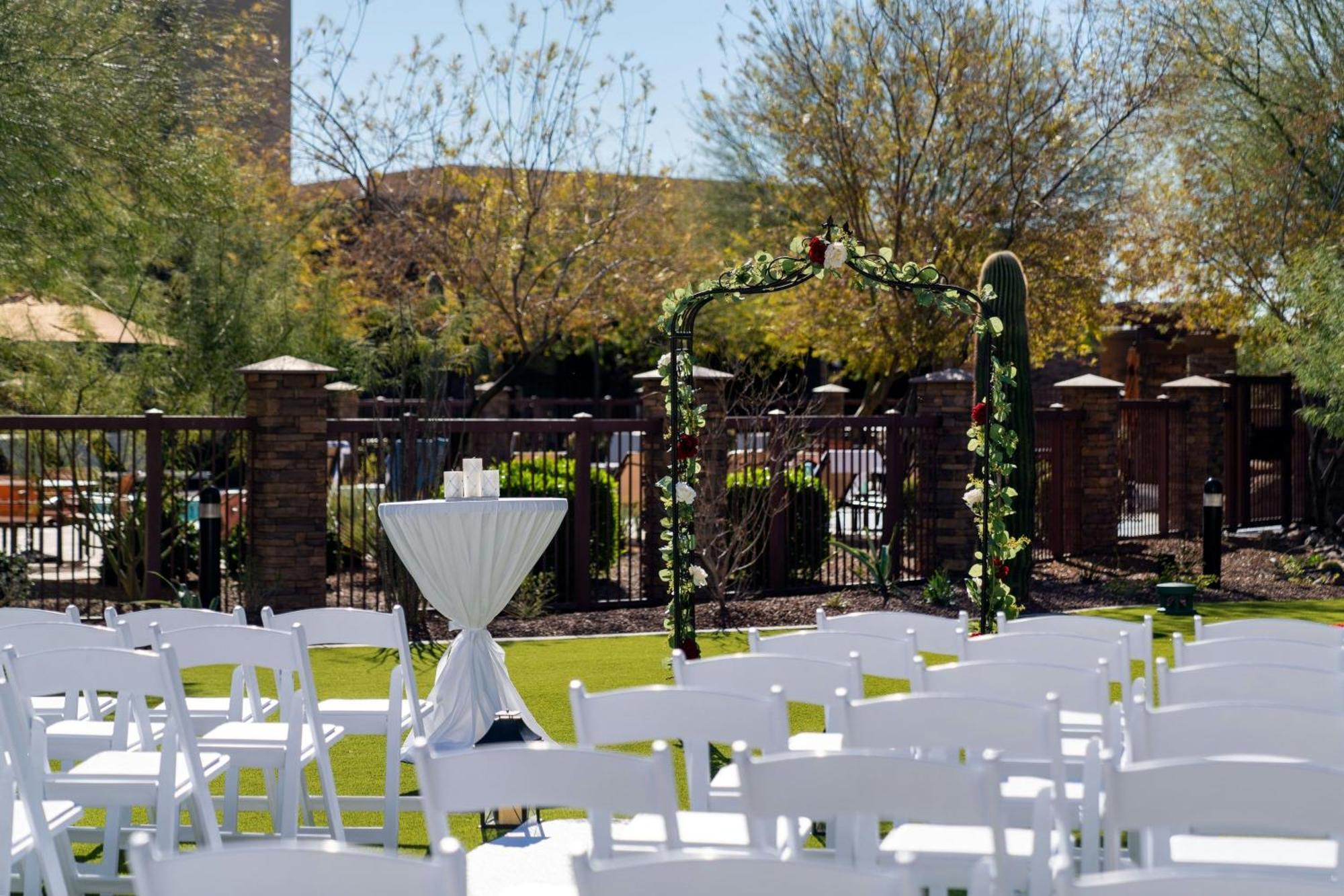 Residence Inn By Marriott Scottsdale Salt River Bagian luar foto